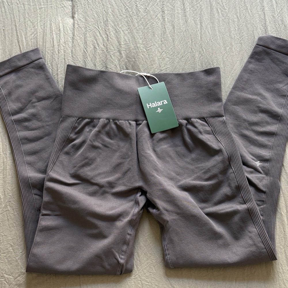 HALARA Gray High-Waist Leggings - Picture 3 of 4